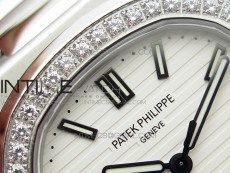 Nautilus Jumbo 5713 Super Replication PPF 1:1 Best Edition White Textured Dial on SS Bracelet PPF324