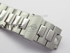 Nautilus Jumbo 5713 Super Replication PPF 1:1 Best Edition White Textured Dial on SS Bracelet PPF324