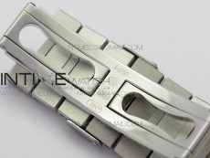 Nautilus Jumbo 5713 Super Replication PPF 1:1 Best Edition White Textured Dial on SS Bracelet PPF324