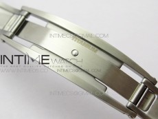 RM055 White Ceramic KVF Best Edition Skeleton Dial on Red Rubber Strap MIYOTA8215 V3