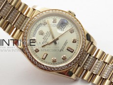 Day-Date 36 128235 RG/Crystal BP Best Edition Silver Crystal Marker Dial on RG President Bracelet A2836