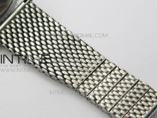 Navitimer 1 41mm SS B50 White Dial Black Subdial on SS Bracelet A7750