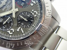 Avenger Chrono SS 369 Subdial B50 Gray Dial on SS Bracelet A7750