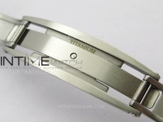 RM035-01 Forged Carbon Case KUF Best Edition Black Crown on Green Rubber Strap MIYOTA8215