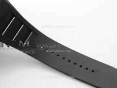 RM035-02 Forged Carbon Case KUF Best Edition Red Crown on Black Rubber Strap MIYOTA8215