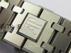 Royal Oak SIHH SS Tourbillon R8F Tiffany Blue Dial on SS Bracelet A2924