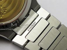 Nautilus 7118 New Version Ladies PPF 1:1 Best Edition Gray Dial on SS Bracelet A324 Super Clone