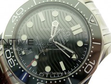 Seamaster Diver 300M B50F Green Ceramic Green Dial on SS Bracelet A8800 (Free Rubber Strap)