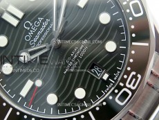 Seamaster Diver 300M B50F Green Ceramic Green Dial on SS Bracelet A8800 (Free Rubber Strap)