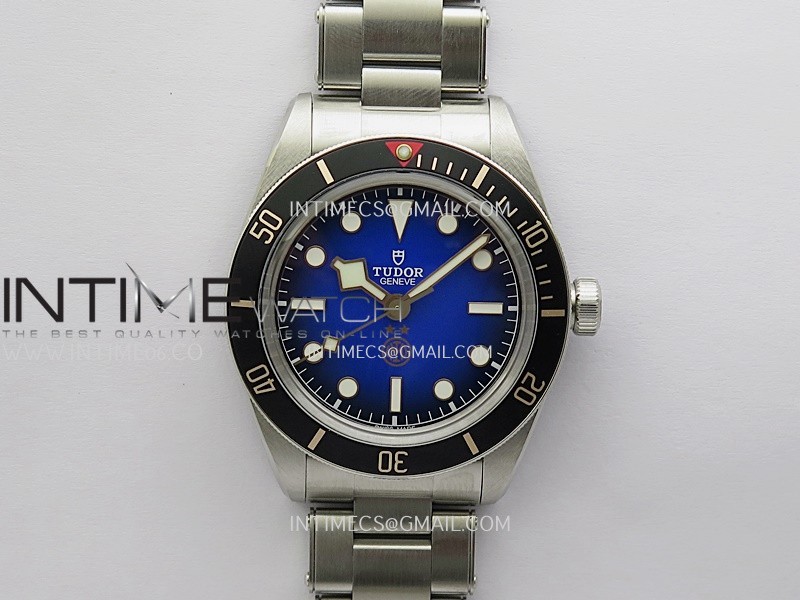 Heritage Black Bay M79030 Campioni D'Italia 39mm SS ZF 1:1 Best Edition Blue Ombre Dial On SS Bracelet A2824 Heritage Black Bay M79030 Campioni D'Italia 39mm SS ZF 1:1 Best Edition Blue Ombre Dial On SS Bracelet A2824