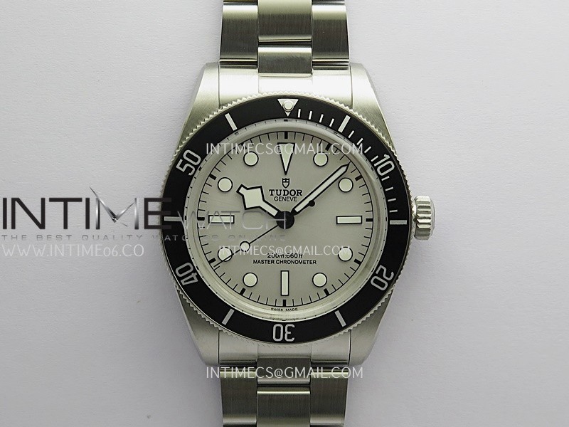 Heritage Black Bay M7943 43mm SS ZF 1:1 Best Edition Silver Dial On SS Bracelet A2824