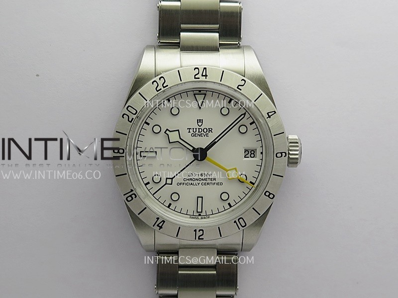 Black Bay M79470 GMT SS ZF 1:1 Best Edition White Dial On SS Bracelet Super Clone 3186
