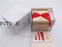 CARTIER BOX SET WITH BOOKLET BAG.
