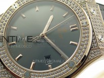 Classic Fusion 42mm RG Paved Diamonds Case/Bezel B50F Gray Dial On Gray Gummy Strap A2892