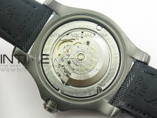 AVENGER BLACKBIRD V17311 Ti DLC 1:1 Best Edition Black Dial on Nylon Strap A2824