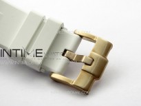 Daytona White Ceramic 5GF Best Edition White/RG Dial on White Rubber Strap A7750