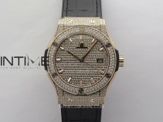 Classic Fusion 42mm RG Paved Diamonds Case And Bezel B50F Paved Diamonds Dial On Black Gummy Strap A2892